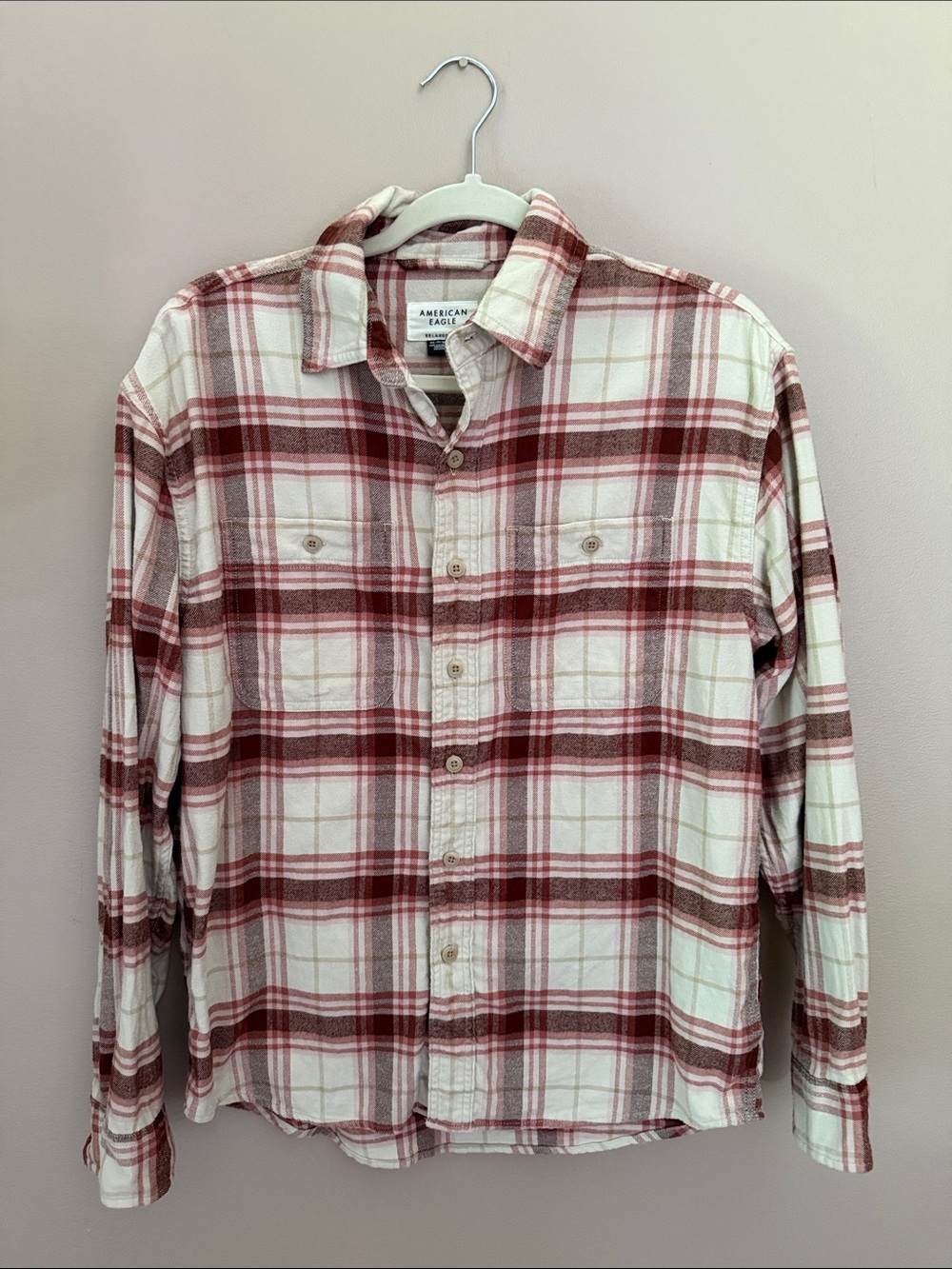 American Eagle Outfitters Men’s White and Red Plaid Flannel Button-Down Shirt